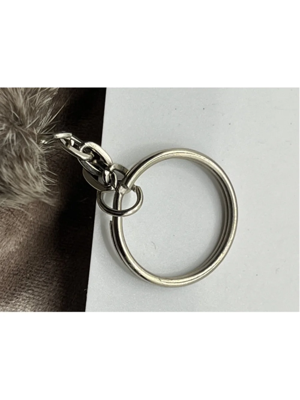 Vintage Fur Cat Keychain LITTLE RARE FIND , SEE ALL ZOOM IN INSIDE OF DISNEY BOX